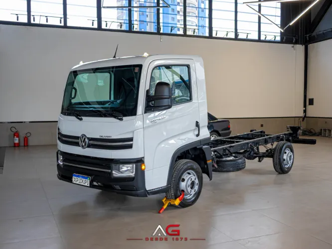 Volkswagen Delivery Express + 3.0 16V 2P TB Diesel 2019