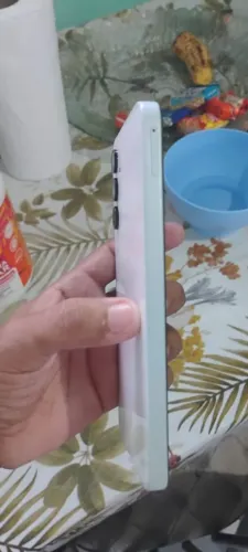 Celular em perfeito estado