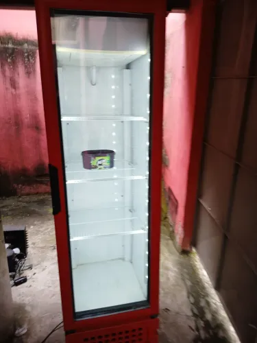 Expositor de bebidas enbesa econômica 