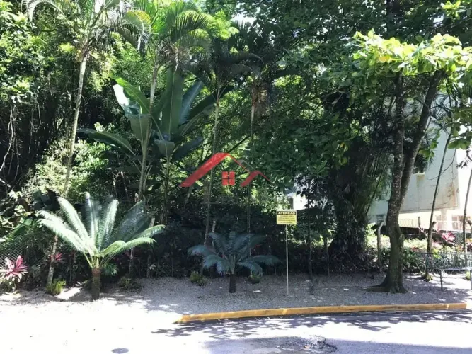 Terreno à venda, 6500 m² por R$ 3.400.000,00 - Guarujá/SP