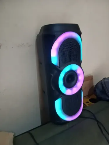 caixa de som bluetooth com rgb