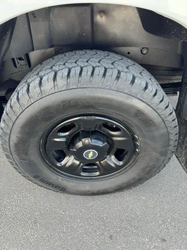 Rodas 16 com pneus zeros 6 furos