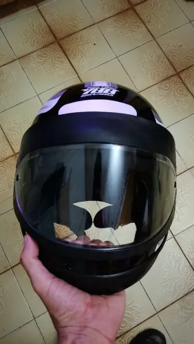 Capacete
