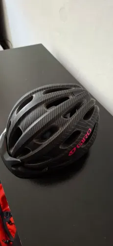 Capacete de Ciclismo Giro - Alta Performance e Conforto