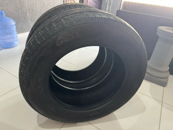 Pneu 265/60/18 para caminhonete 