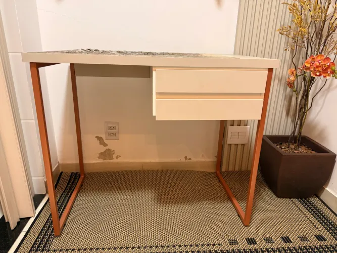 Escrivaninha Home Office Premium | MDF Gris | 2 Gavetas | Excelente Estado | 90x50cm