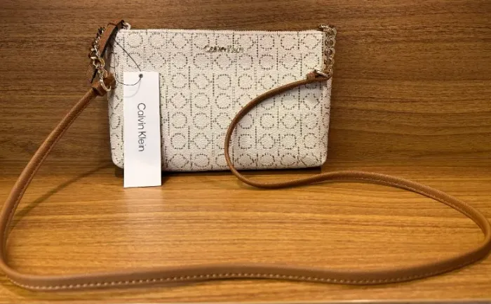 Bolsa Calvin Klein Vanilla