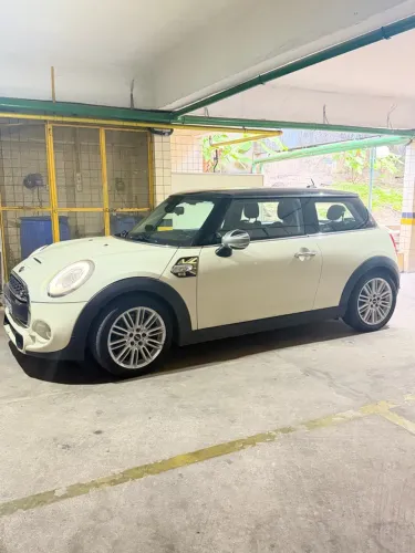 Mini Cooper S 2.0 Turbo 16V 3P Aut. 2016