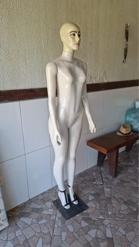 manequim feminino