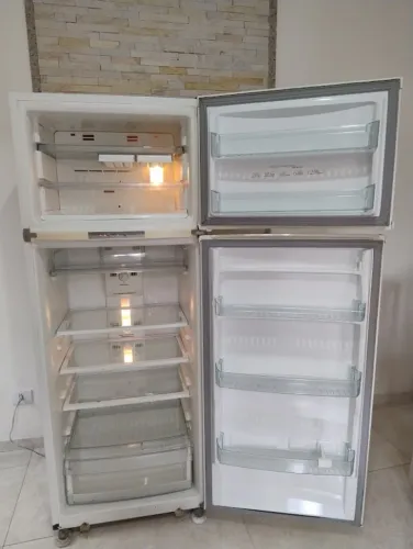 Geladeira Brastemp Frost Free Fast Freezing 430L