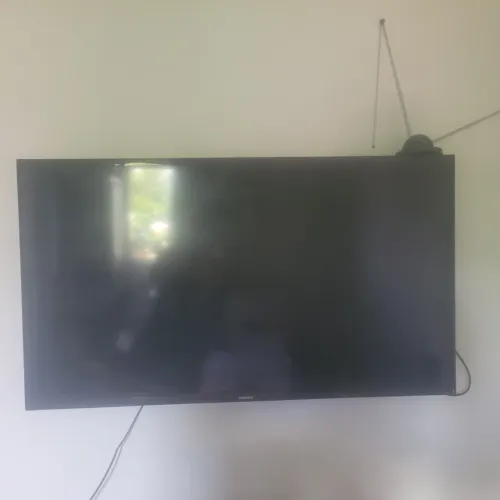 Tv Sansung 42 polegadas funcionando áudio, acendendo a luz, mas a imagem não, vou vender.