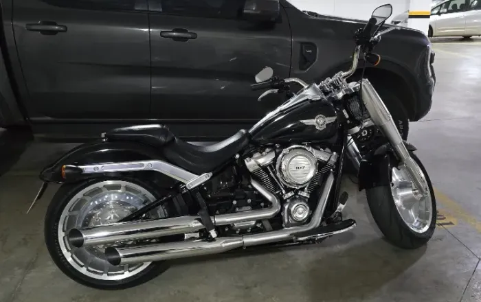 HARLEY-DAVIDSON SOFTAIL FAT BOY 107 MOTO FLFB