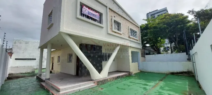 CASA à Venda