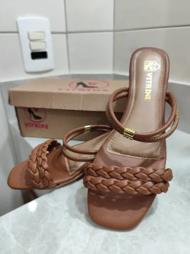Sandália salto bloco caramelo tamanho 36 