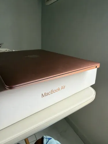MacBook Air M1 2020 + Mochila Premium de Brinde