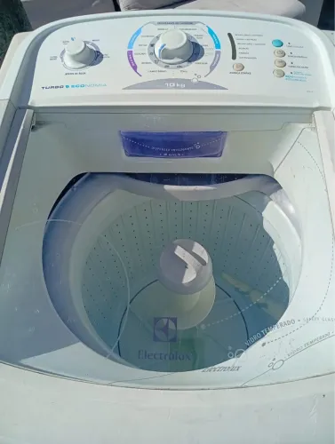 Máquina de lavar Eletrolux