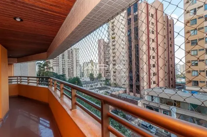 Apartamento à VENDA na Rua Pará, região central de Londrina