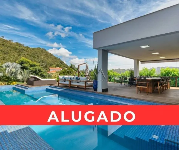 Casa para locação no Condomínio Ipê da Serra | 429,42 m² - 4 suítes
