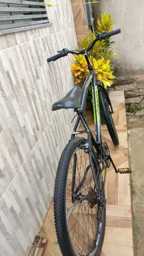 Vendo Bicicleta aro 26 valor $600 tem conversa no valor 