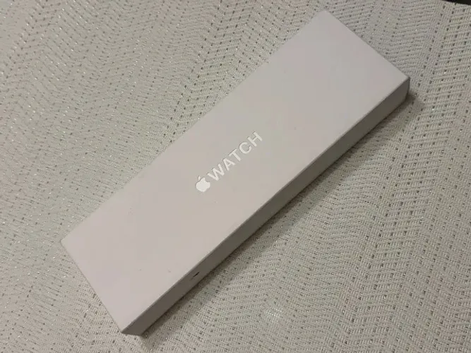 Apple Watch Series 11 - 42 mm LACRADO