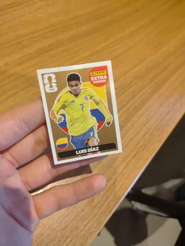 Luis Diaz figurinha legend extra sticker 2026