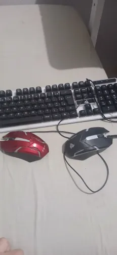 Teclado e mouse pra computador