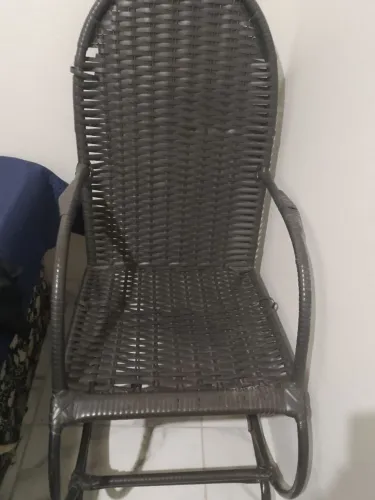 Vende se cadeira de balanço e 