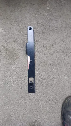 Suporte para parachoque TR4 