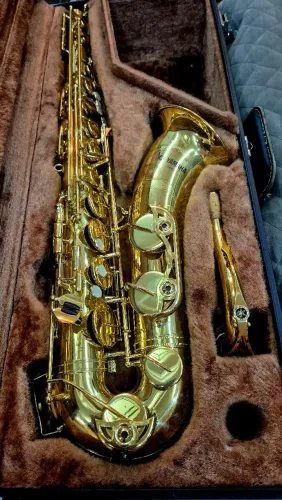 Sax tenor yamaha 62 purple, decada de 80. Fantástico