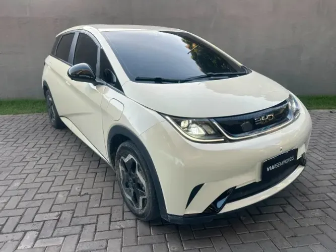 BYD Dolphin EV (Elétrico) 2026