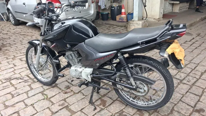 Vendo Moto YBR Factor