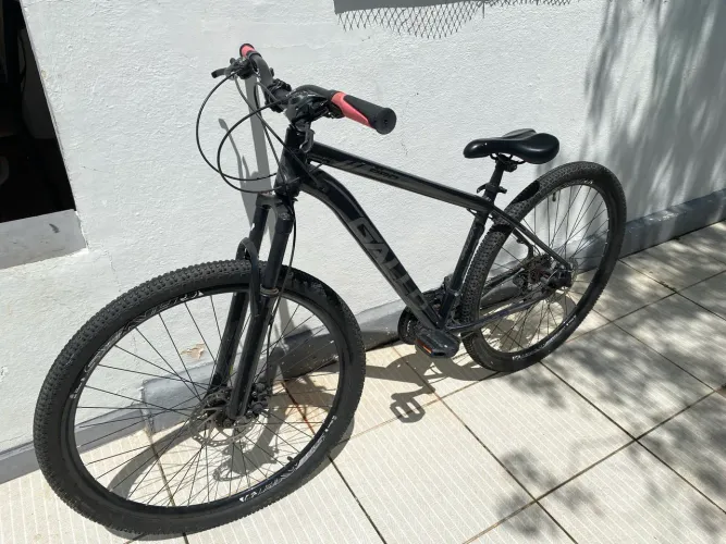 Bicicleta com Marcha Aro 29