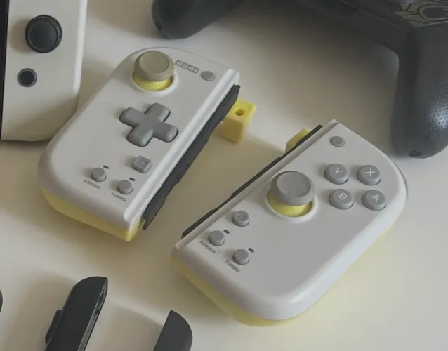 Controle Portátil HORI Split Pad Compact (Cinza Claro) - Licenciado Oficialmente Nintendo 