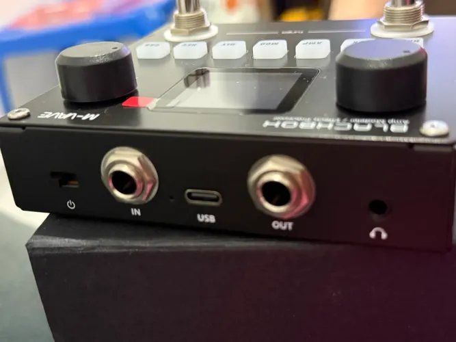 Pedaleira Blackbox 