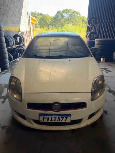 Fiat Bravo Sporting 1.8 Flex 16V 5P 2014