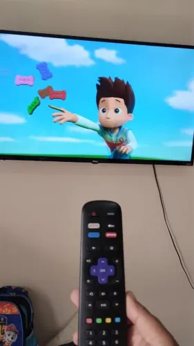 Televisão smartphone 44 polegadas 