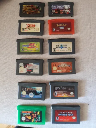 Cartuchos originais e paralelos GBA. LEIA...