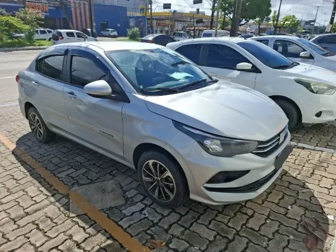 Fiat Cronos Drive 1.3 8V Flex Aut. 2025