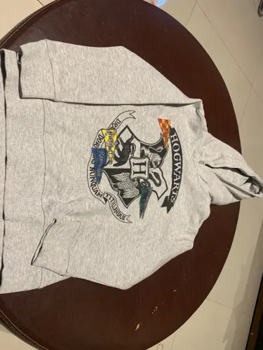Blusa de moleton - Zara - com capuz - Harry Potter pouco usada 8 anos