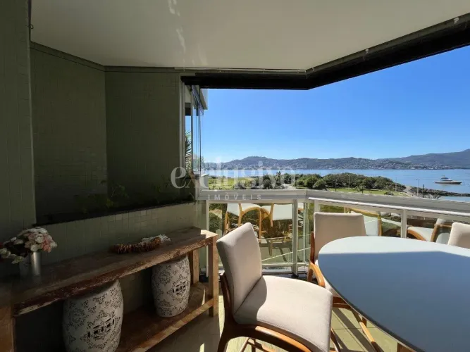 Apartamento Alto Padrão na Beira Mar de Coqueiros