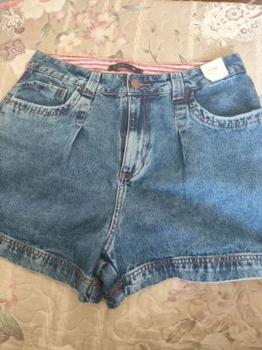 Short jeans novo