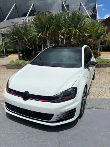 Volkswagen Golf GTI 2.0 TSI 220cv Aut. 2015