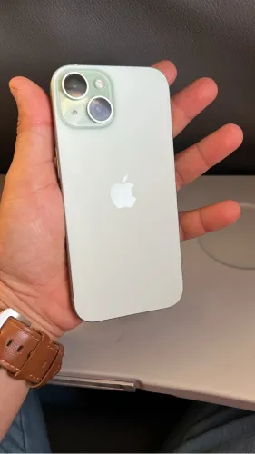 iPhone 15 verde 128GB