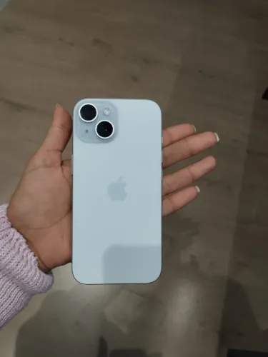 iPhone 15