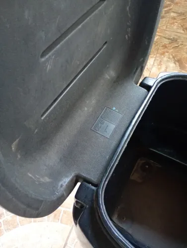 Baú de moto 