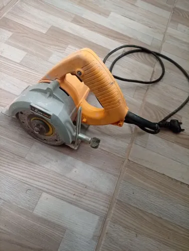 MAKITA THR BLACK TOOLS