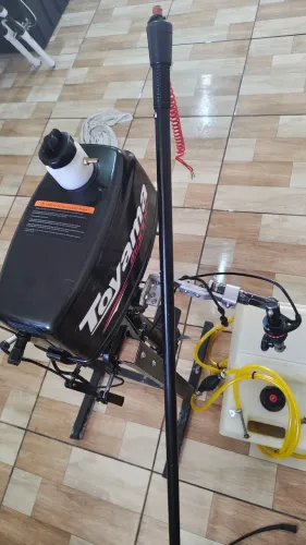 Motor Toyama 2.6hp + kit aceleração + sistema abastecimento a distância