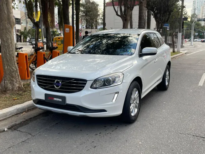 Volvo XC-60 T-8 Polestar 2.0 AWD 4P Híbrido 2016