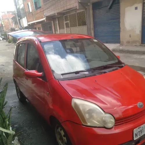 Effa M-100 1.0 8V 5P 2010