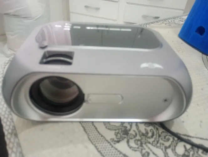 Projetor semi-novo